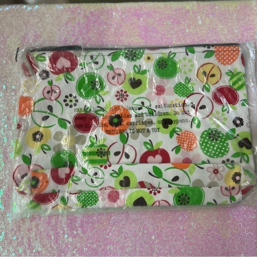 Thirty- one pouch - Picture 2 of 2